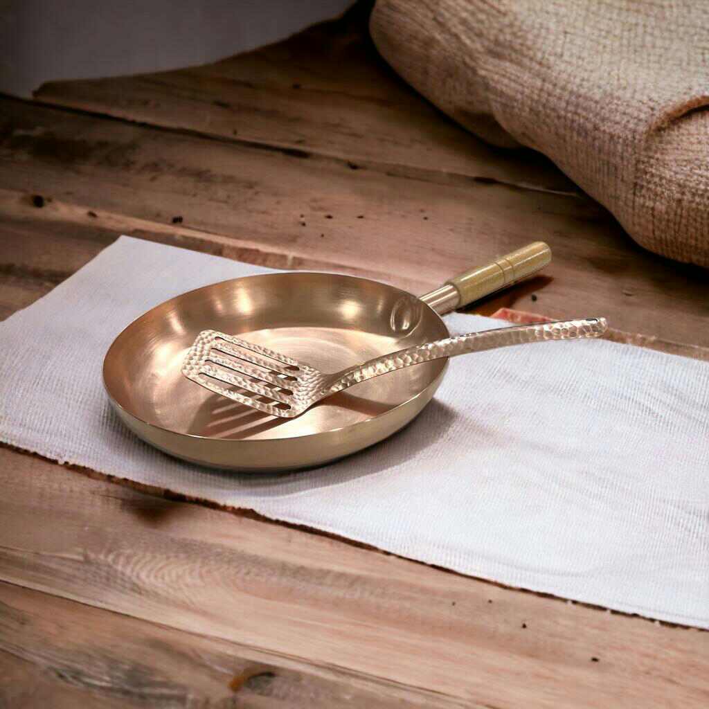 10" Round Plain Copper Pan